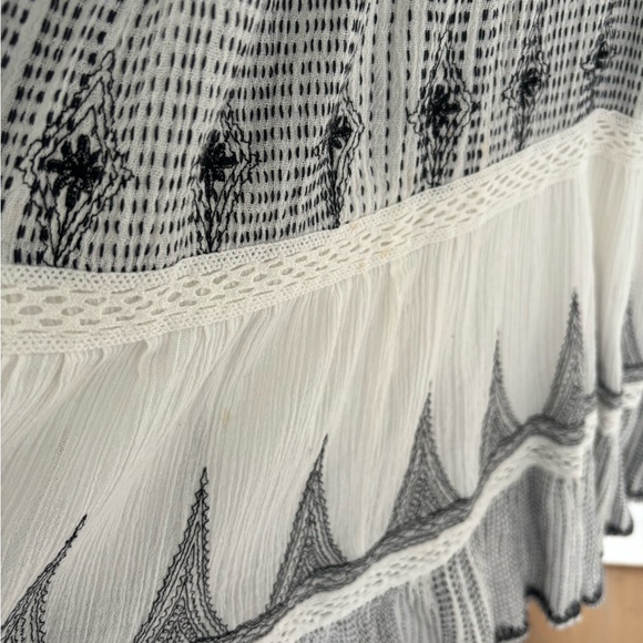 Zara dress size medium - Picture 3 of 5